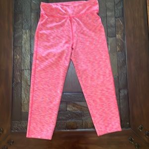 Girl’s GAP Fit Capri Leggings
